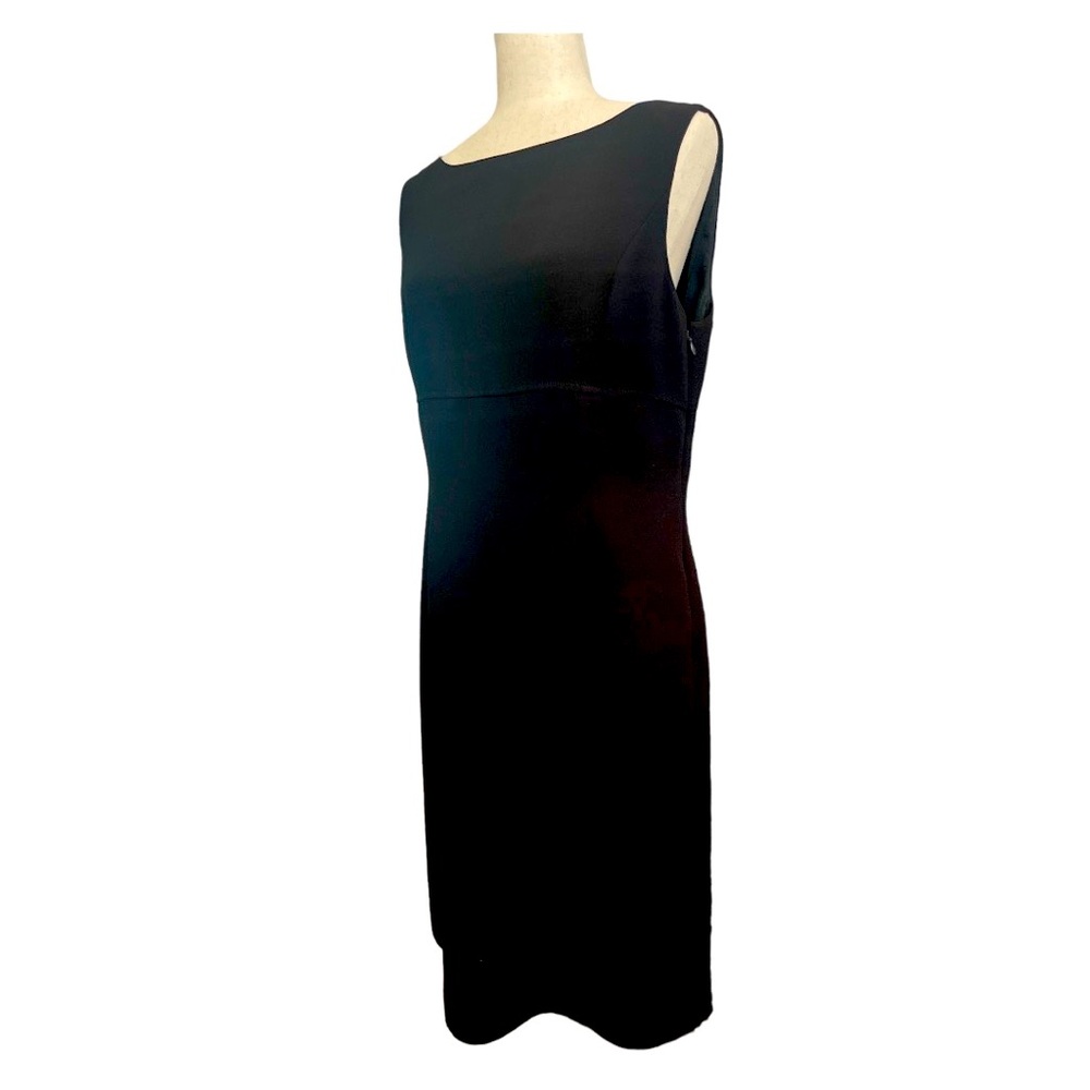 Tahari Black Classic Crepe Sleeveless Dress Back Slits 10 - Picture 2 of 9